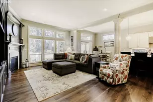 9809 SE Nicholas Dr, Happy Valley, OR 97086 - Photo 10