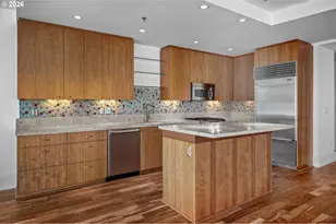 1221 SW 10th Ave, Portland, OR 97205 - Photo 10