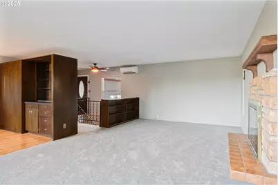 2012 Sunrise St, Kelso, WA 98626 - Photo 6