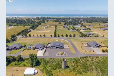 80219 Polo Ridge Rd, Warrenton, OR 97146 - Photo 4