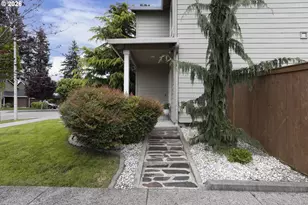 13237 NE 51st St, Vancouver, WA 98682 - Photo 6