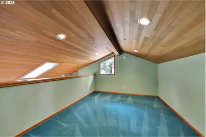 85368 Ridgetop Dr, Eugene, OR 97405 - Photo 30