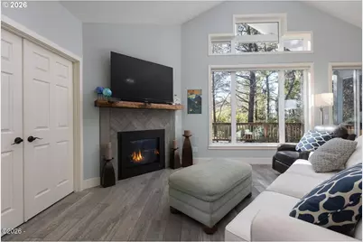 6315 SW Arbor Dr, South Beach, OR 97366 - Photo 4