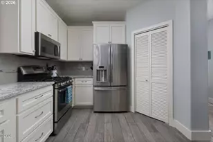 6315 SW Arbor Dr, South Beach, OR 97366 - Photo 12