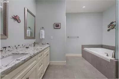 6315 SW Arbor Dr, South Beach, OR 97366 - Photo 16