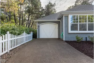 6315 SW Arbor Dr, South Beach, OR 97366 - Photo 28