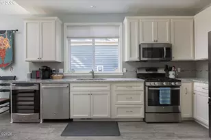 6315 SW Arbor Dr, South Beach, OR 97366 - Photo 10