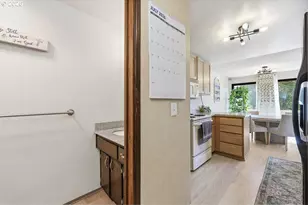 2635 E Wilshire Dr, Eugene, OR 97405 - Photo 20