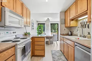 2635 E Wilshire Dr, Eugene, OR 97405 - Photo 18