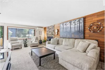 2635 E Wilshire Dr, Eugene, OR 97405 - Photo 6