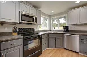 10403 NW 15th Ave, Vancouver, WA 98685 - Photo 12