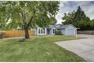 10403 NW 15th Ave, Vancouver, WA 98685 - Photo 2
