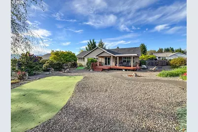 147 Palomino Ave, Roseburg, OR 97471 - Photo 34