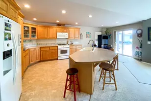 147 Palomino Ave, Roseburg, OR 97471 - Photo 8