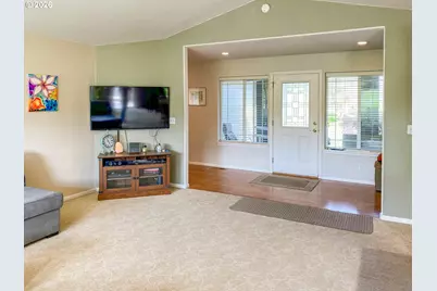 147 Palomino Ave, Roseburg, OR 97471 - Photo 4