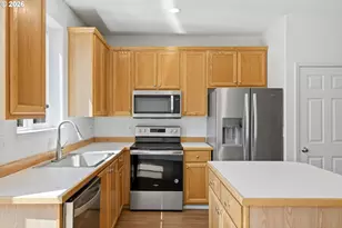 5934 SE 16th Loop, Gresham, OR 97080 - Photo 6