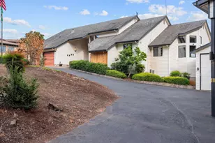 4000 Eola Dr NW, Salem, OR 97304 - Photo 2