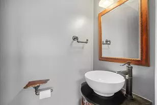 4000 Eola Dr NW, Salem, OR 97304 - Photo 28