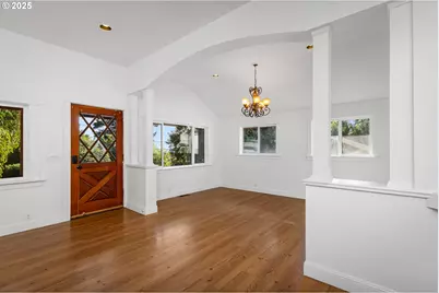 10612 NW Skyline Blvd, Portland, OR 97231 - Photo 4