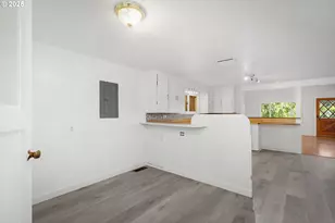 10612 NW Skyline Blvd, Portland, OR 97231 - Photo 14