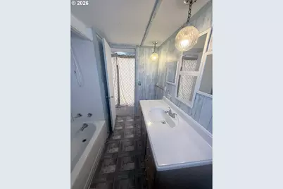 1000 N 8th St #36, Reedsport, OR 97467 - Photo 16
