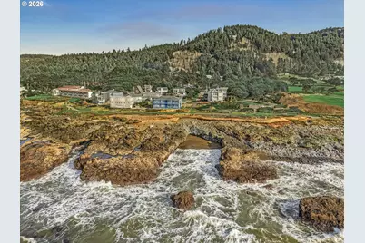 680 Coolidge Ln, Yachats, OR 97498 - Photo 6