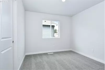 1347 NE Clark Ave, Battle Ground, WA 98604 - Photo 16