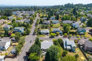 1915 NW Cascade Heights Dr, Albany, OR 97321 - Photo 14