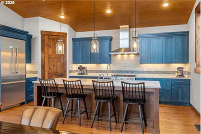 11963 SE Dorset Ln, Happy Valley, OR 97086 - Photo 12