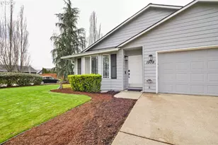 1979 SE 63rd Ave, Hillsboro, OR 97123 - Photo 2