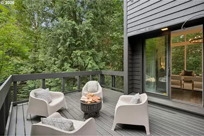 2538 SW Sherwood Dr, Portland, OR 97201 - Photo 12