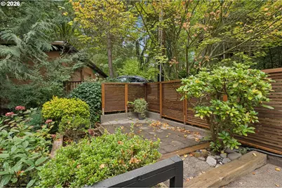 2538 SW Sherwood Dr, Portland, OR 97201 - Photo 42