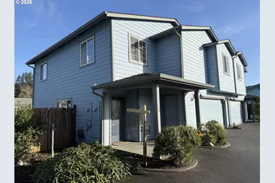 714 Pioneer Rd #3B, Brookings, OR 97415 - Photo 1