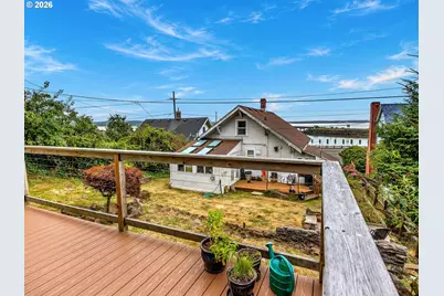 608 Florence Ave, Astoria, OR 97103 - Photo 28