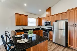 908 Pennington Ct, Eugene, OR 97404 - Photo 26