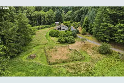 61370 Old Wagon Rd, Coos Bay, OR 97420 - Photo 4