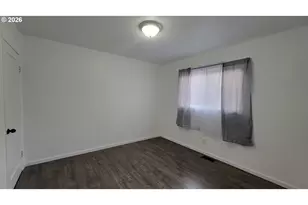 800 Territorial St, Harrisburg, OR 97446 - Photo 10