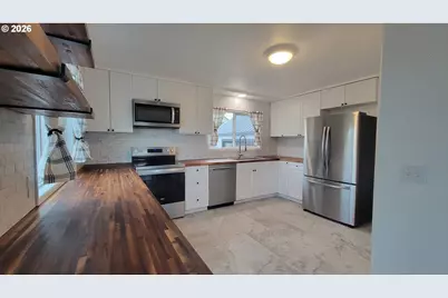 800 Territorial St, Harrisburg, OR 97446 - Photo 8