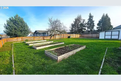 800 Territorial St, Harrisburg, OR 97446 - Photo 18