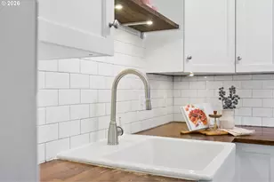 7214 N Baltimore Ave, Portland, OR 97203 - Photo 18