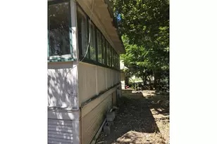 1411 NE Tillamook St, Portland, OR 97212 - Photo 4