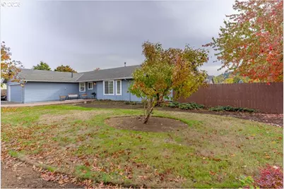 1393 SW Alexander Dr, Dallas, OR 97338 - Photo 4