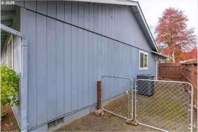 1393 SW Alexander Dr, Dallas, OR 97338 - Photo 46