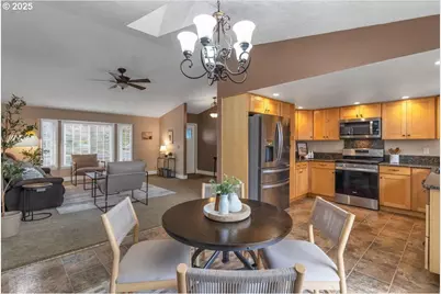 1393 SW Alexander Dr, Dallas, OR 97338 - Photo 14