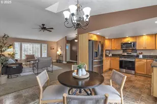 1393 SW Alexander Dr, Dallas, OR 97338 - Photo 14