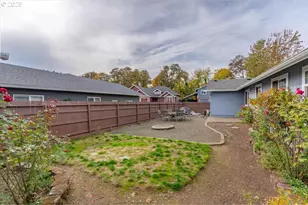 1393 SW Alexander Dr, Dallas, OR 97338 - Photo 44