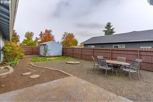 1393 SW Alexander Dr, Dallas, OR 97338 - Photo 38