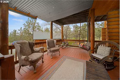 2260 SE Highland Rd, Prineville, OR 97754 - Photo 6