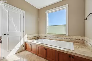 604 NW Mount Bachelor St, McMinnville, OR 97128 - Photo 22