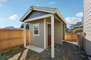 604 NW Mount Bachelor St, McMinnville, OR 97128 - Photo 40